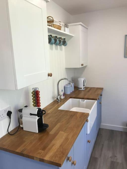 Perfect 4 Cpls & Families . Close To Everything Villa Pentraeth Buitenkant foto